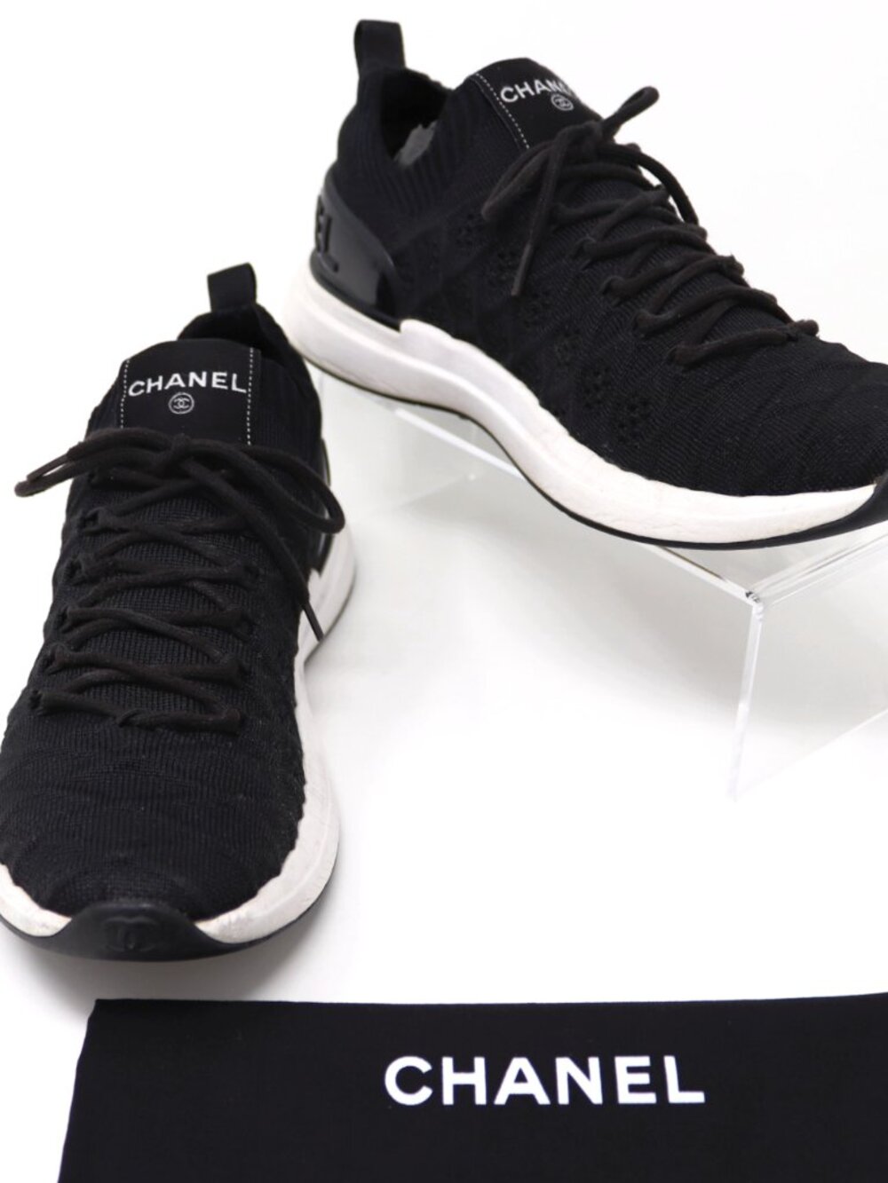 Chanel Tennies 39 Black Fabric Quilted Logo Matelasse Knit Sneakers - Picture 3 of 15